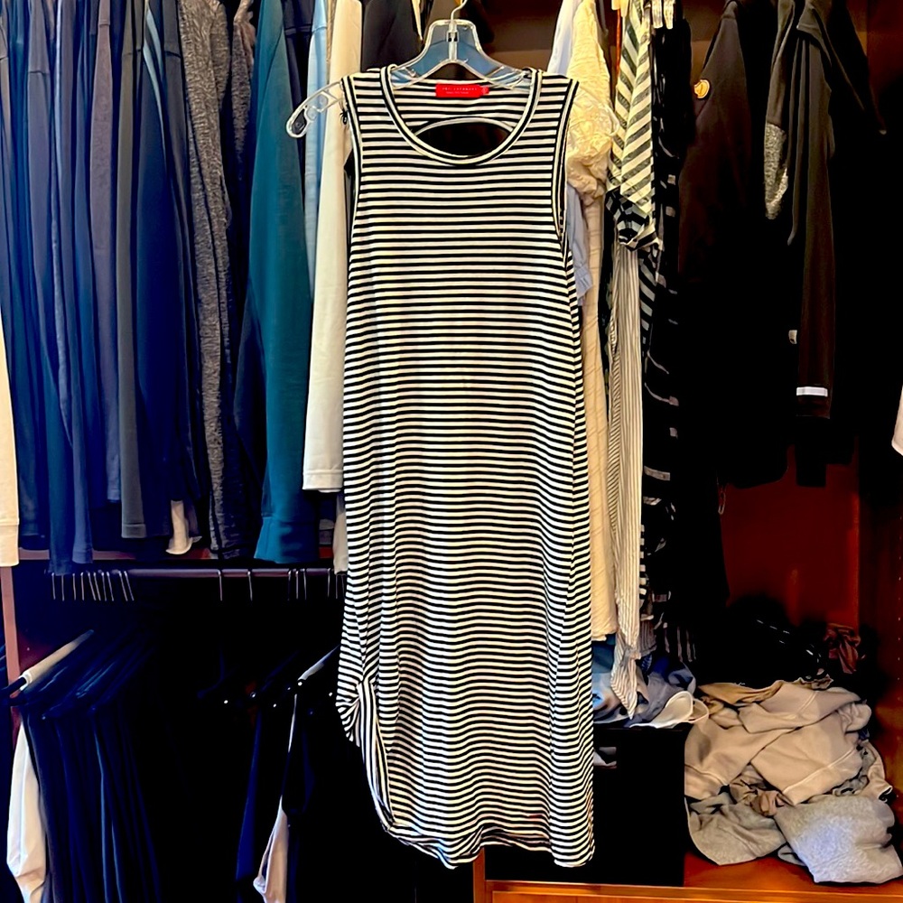 N philanthropy sleeveless t shirt dress. Size small.  Gently/rarely worn.